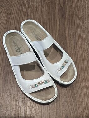 Naot White Beaded Slide Sandals with Pastel Accents 40